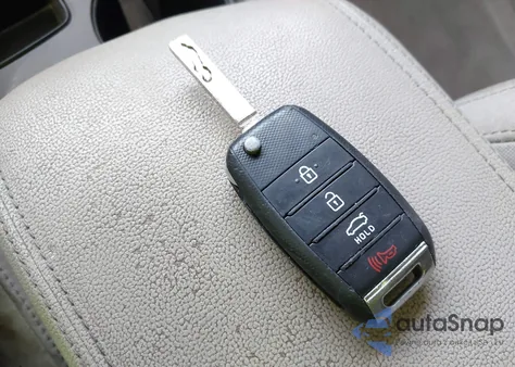 2018 Kia Optima Lx from USA, damaged, VIN 5XXGT4L36JG186260